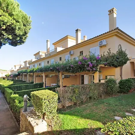 Holiday home Cormoran *